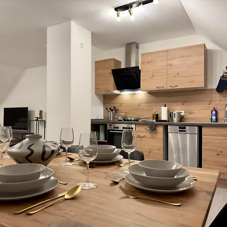 Kuelhome - Moderne Mit Kueche & Parkplatz Ausblick Auf Den Bayerischen Wald * Stephansposching